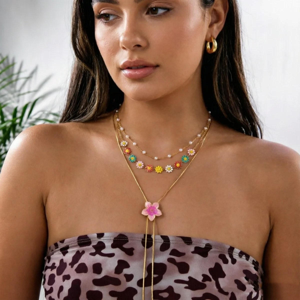 Süße, bunte Emaille-Halskette mit winzigen Gänseblümchen, Schlangenkette, Y-förmiger Quaste und simulierten Perlen für Damen, florales Choker-Schmuckstück – Detail 17