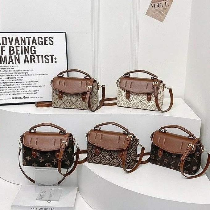 

Новая женская сумка 2026 года: модная, универсальная, в корейском стиле, с текстурой, высококачественная, популярная, с принтом, ретро, на плечо, через плечо