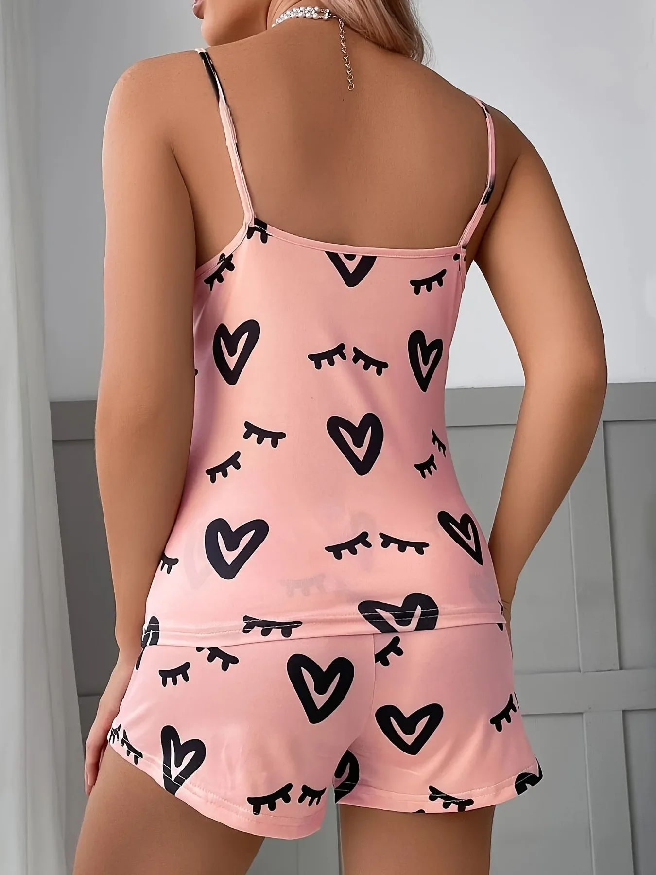 Summer 2 Piece Pajama Set Women Sleepwear Sexy Lingerie Heart Printed Silk Satin Cami Top and Shorts Sets Loungewear