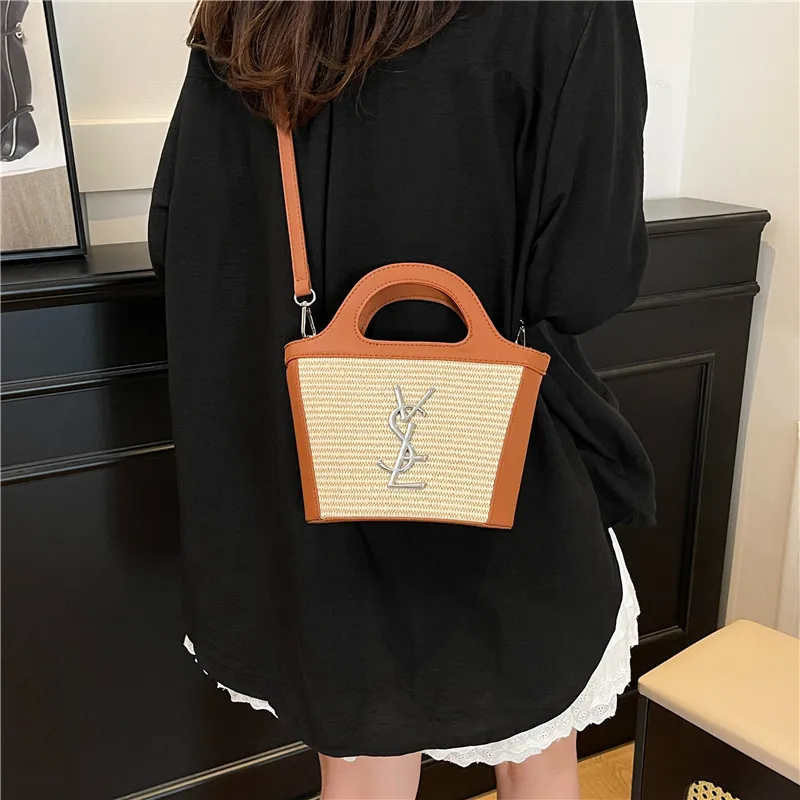

Elegant Versatile Female Bag Handbag Practical Portable Light Luxury Multifunctional Temperament Fashion High-Capacity Woman