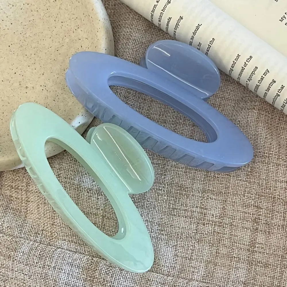 Transparent Hollow Jelly Design Jelly Hair Claw Clip Light Blue & Mint Green Options Smooth Resin Material Large Hair Grab Clamp view 2