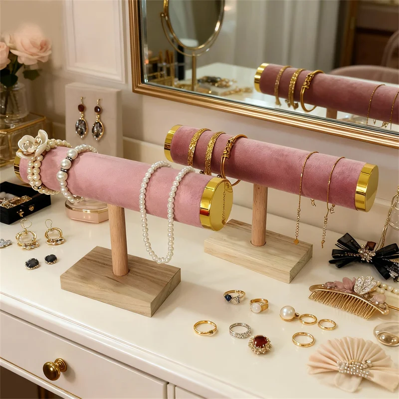 

High-quality Pink Velvet Jewelry Storage Display Stand For Bracelets Necklaces Pendants And Rings Jewelry Display Props