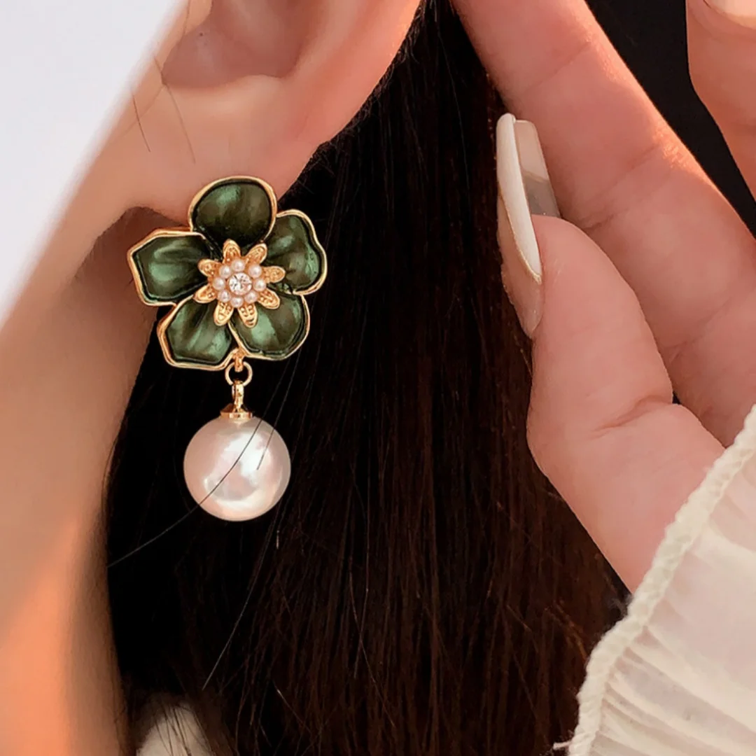 Floral Ear Accessories Delicate Glaze Flower Earrings Pearl Earrings Lightweight Flower Earrings For Wedding Formal Occasions