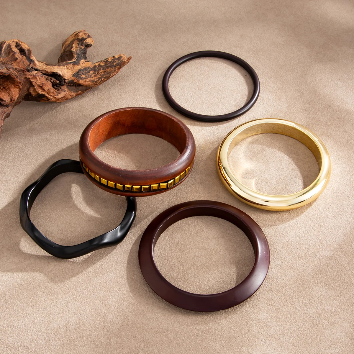 Ingemark 5-teiliges Set Vintage Acryl-Holz Runde Armreifen für Frauen Ethnische Mehrlagige Stapelbare Breite Armbänder Party-Schmuck – Detail 9