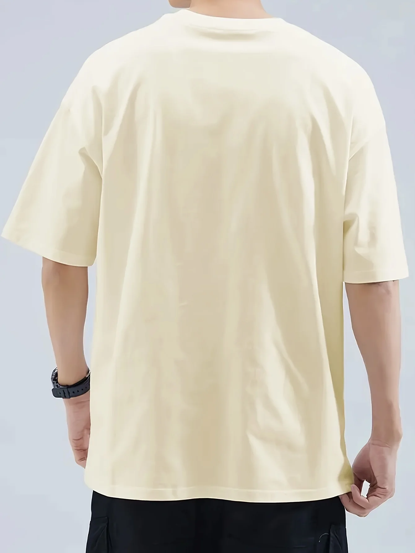 تي شيرت رجالي صيفي 100 قطن عصري كاجوال فضفاض بنمط الساموراي الياباني مطبوع برقبة دائرية وأكمام قصيرة