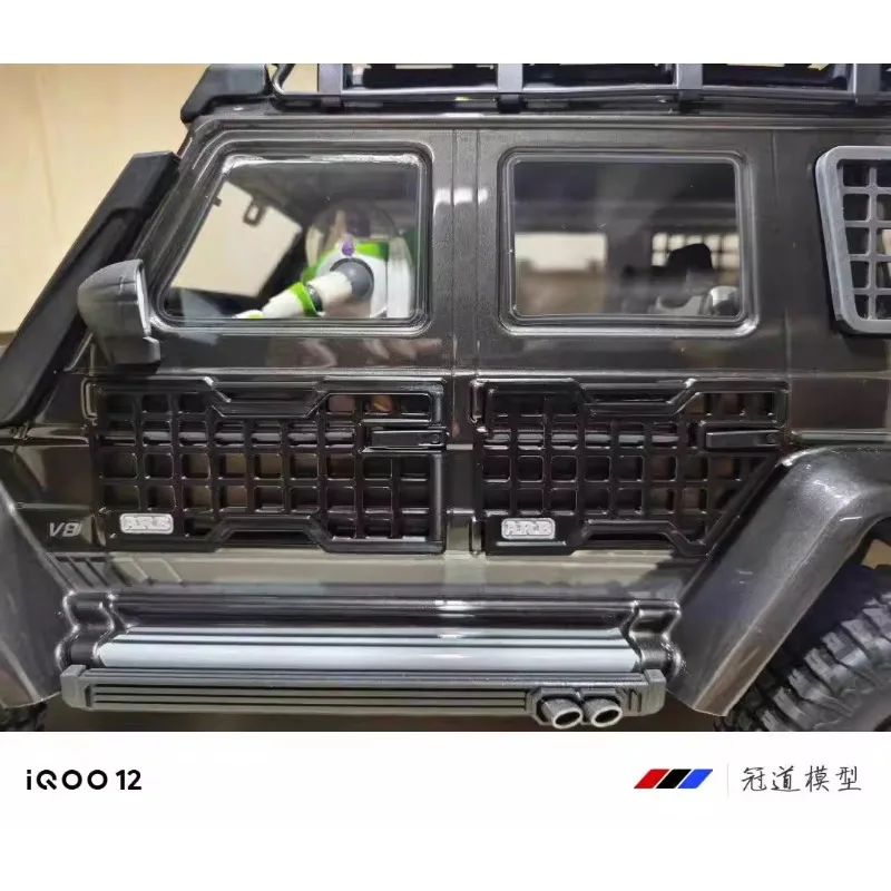 

YK4106 1/10 scale 4wd Crawler Truck Door armor Decorative parts for off-road RC Cars modification Op Accessories