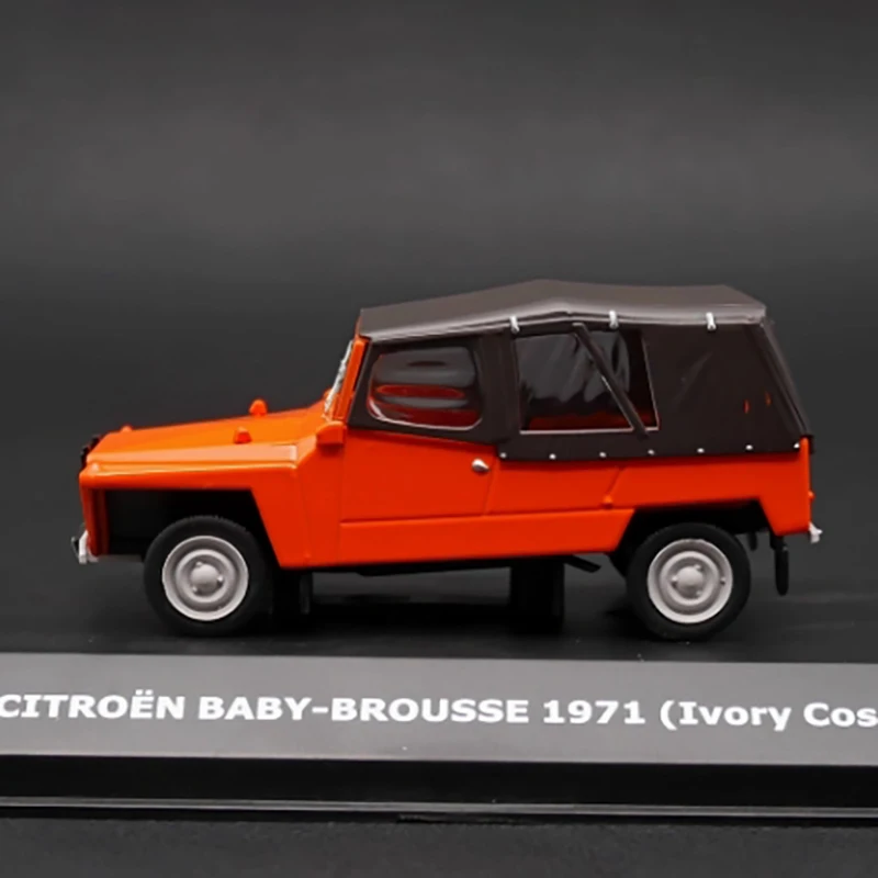 Ixo 1:43 スケールオレンジ Baby-Brousse Dieast 合金おもちゃの車のモデルシミュレーション完成品趣味コレクション装​​飾品