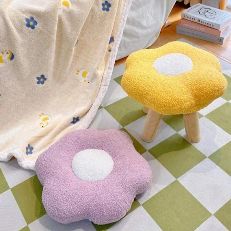 Creative Flower Low Stool Comfortable Sofa Stool Children Seat Stools Bedroom Cute Shoe Changing Stools for Living Room