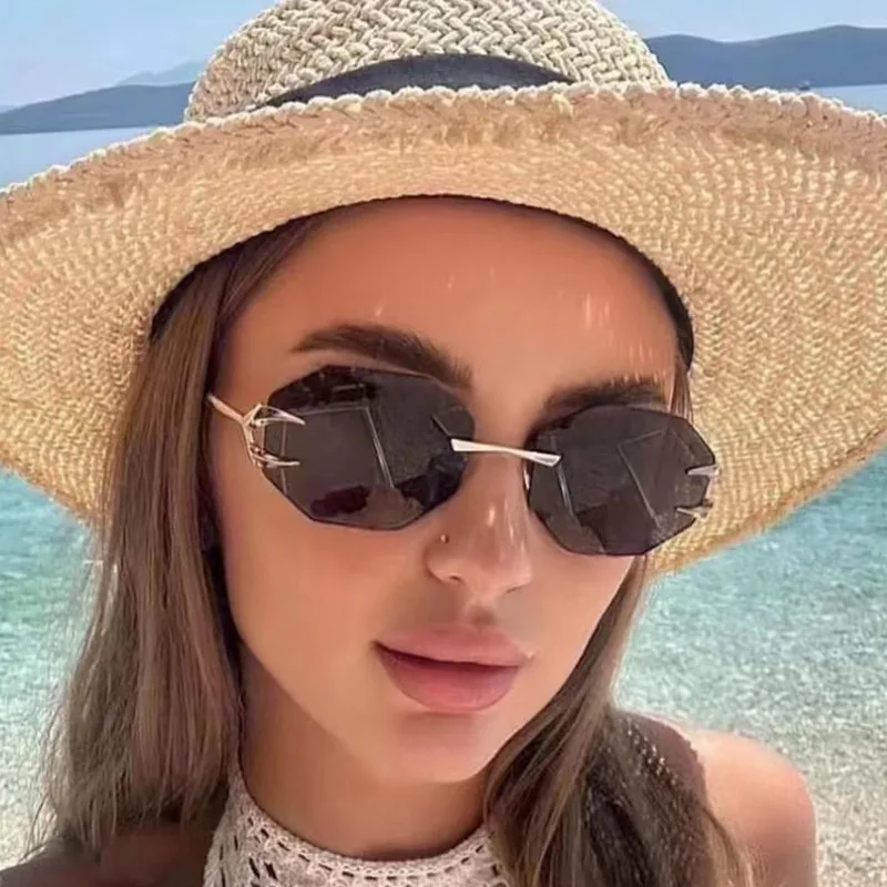 Trendy Polygon Sunglasses Women Men Fashion Frameless Sun Glasses For Ladies Vintage Summer Vacation Shades Female