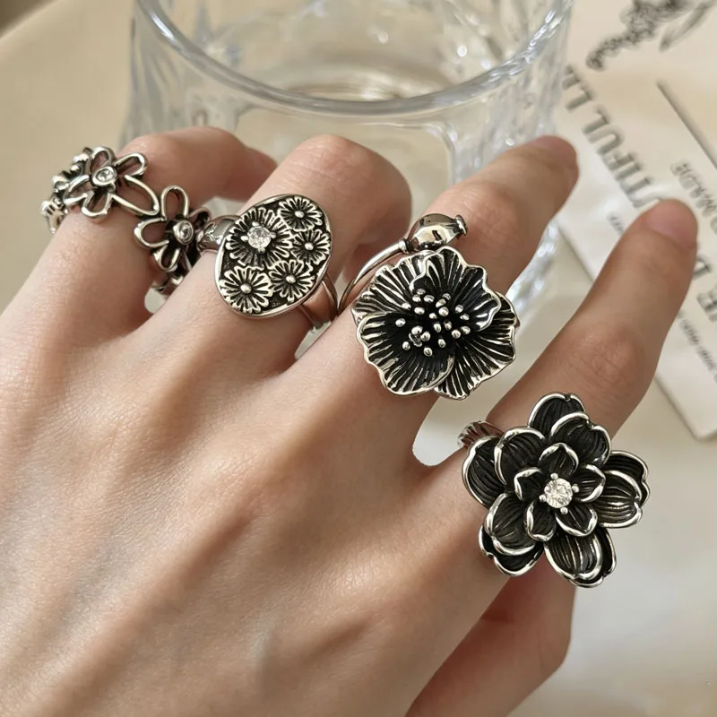 BF CLUB 925 Sterling Silber Ring für Damen, Schmuck, Retro-Blumen-Design, offener Vintage-Ring, handgefertigt, hypoallergen, ideal als Geschenk für Partys oder Geburtstage. – Detail 4