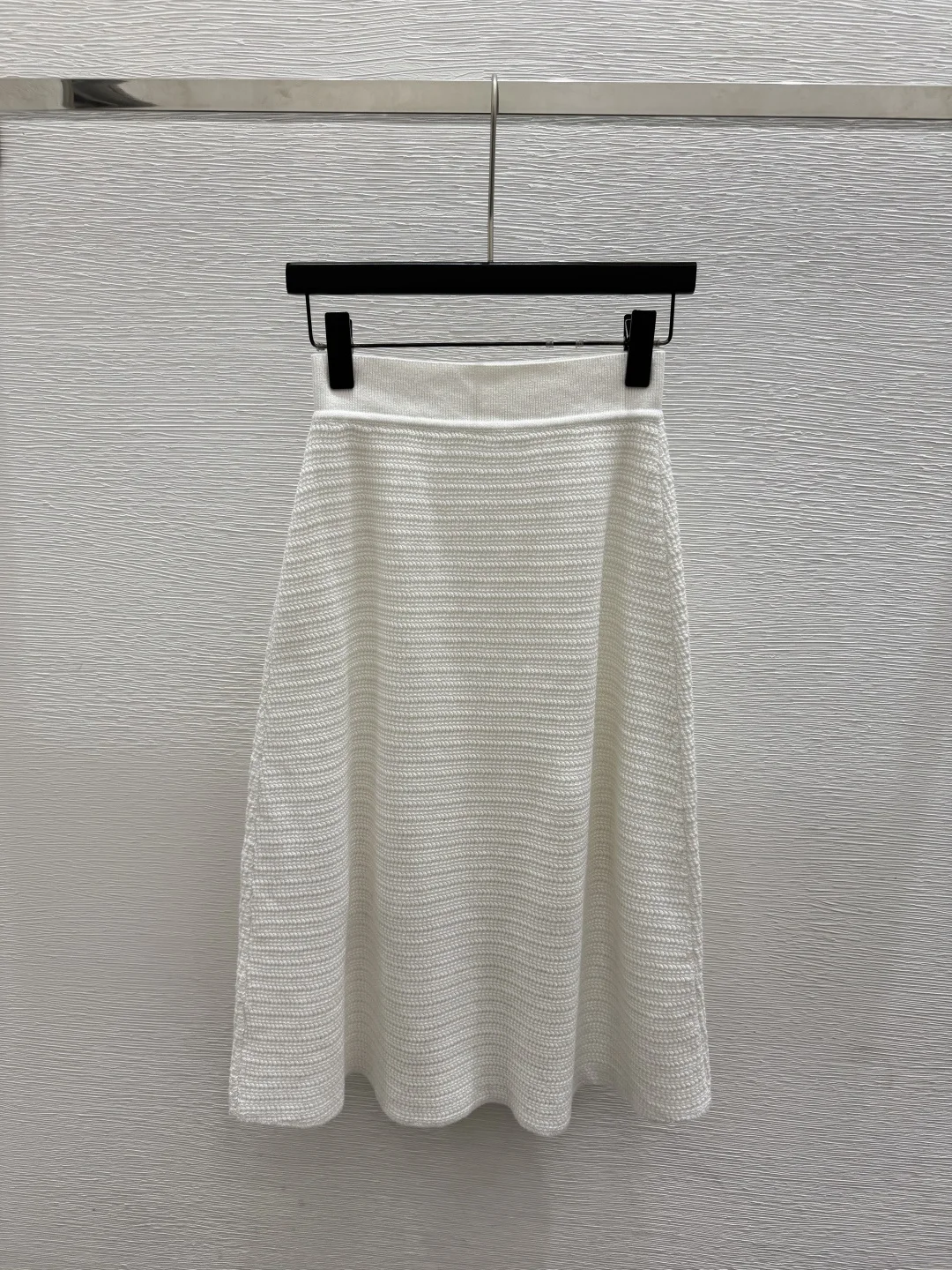 2026 Autumn/Winter New High-Quality Fashion Knitted Midi Skirt (White)