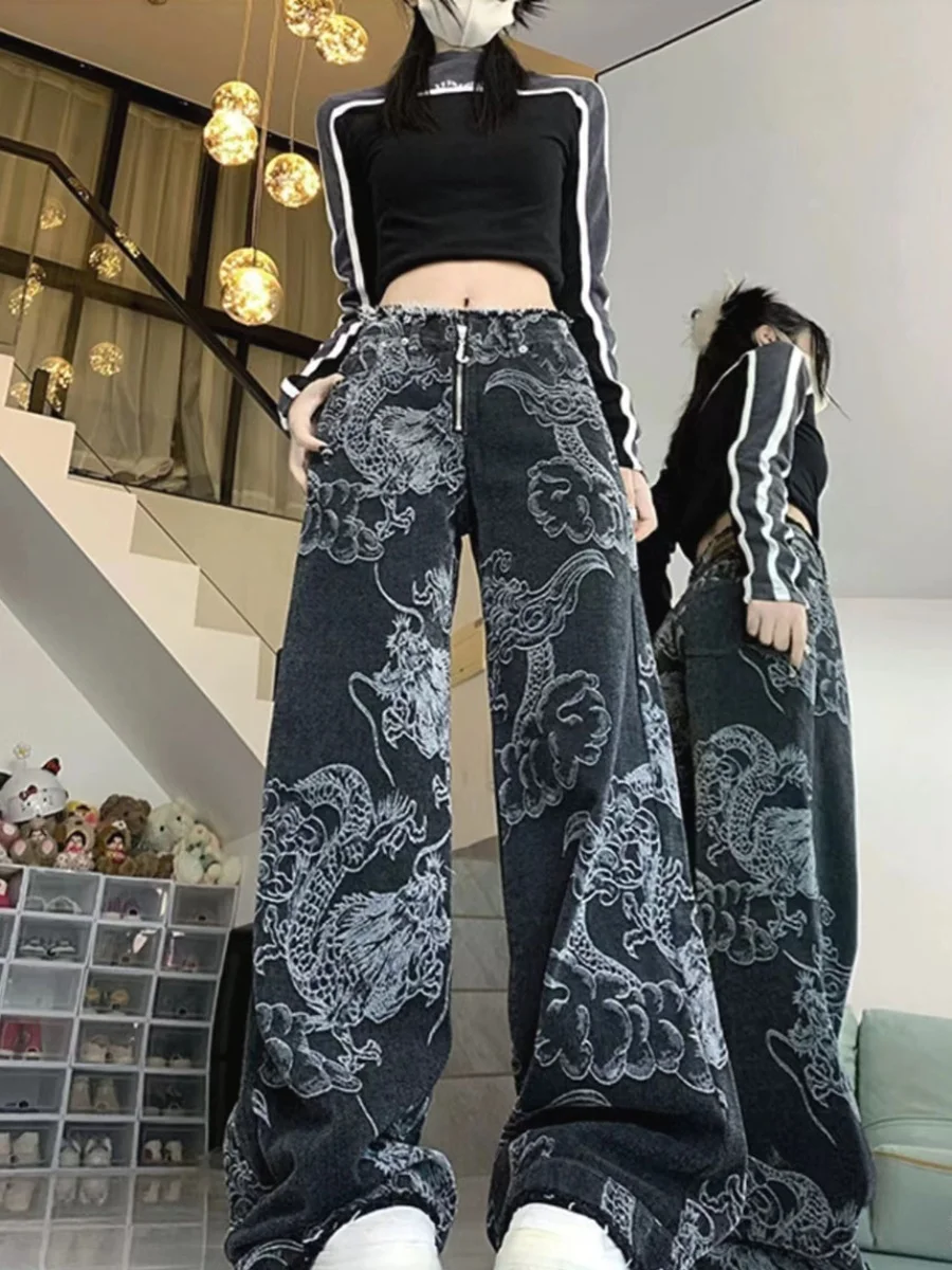 

Retro American High Street Embroidered Dragon Pattern Jeans Straight Leg Wide Leg Pants for Men And Women Street Style Hip Hop
