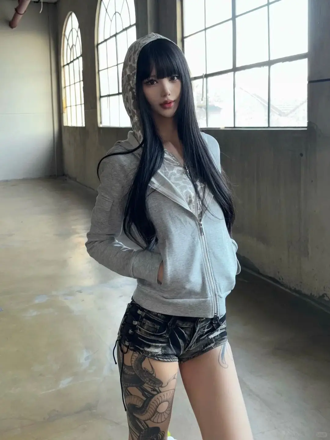 Y2k Shorts Punk Wash Black Strap Denim Super Shorts Women Low Waist Slim Fit Hip Hot Pants
