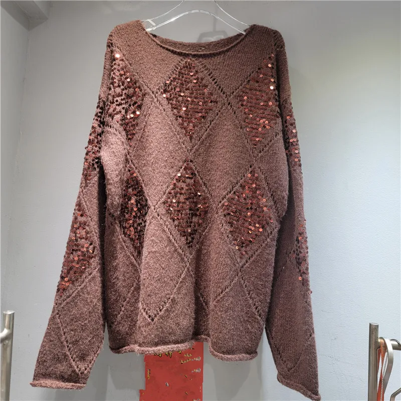 Frans geïnspireerd grijs gebreid pailletten. Kenmerken een zacht, pluche gewatteerd patroon voor een elegante, gezellige chique look.