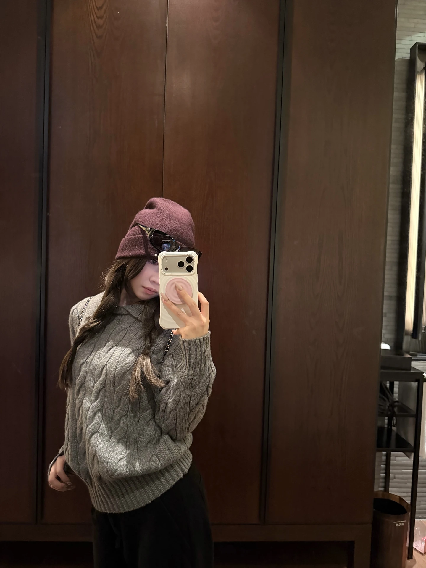 

Двусторонний вязаный свитер из смесовой шерсти с воротником-стойкой и узором «косы», свободный крой, зима 2025, женская мода, простой стиль