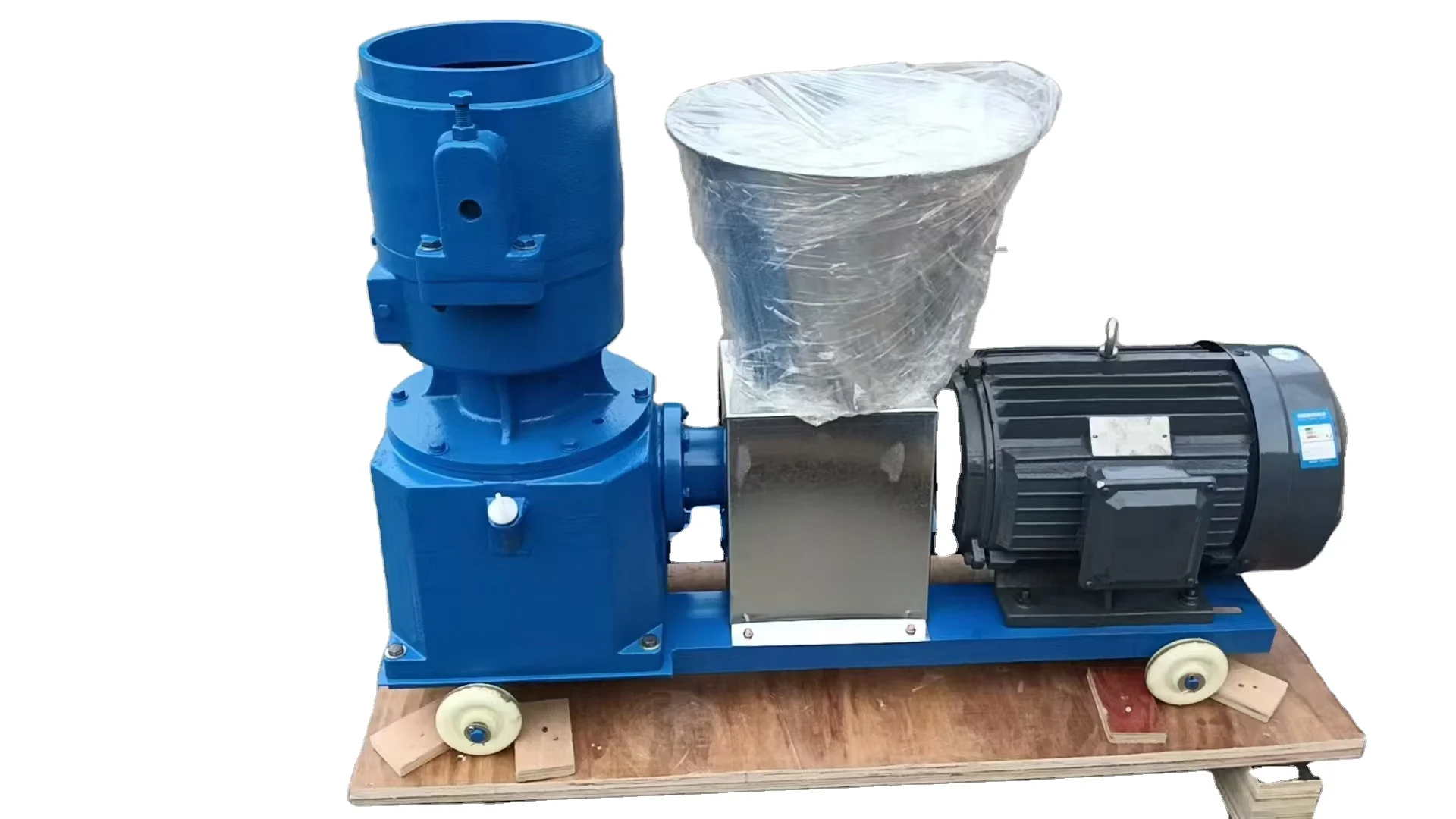 Farm Cattle Pig Feed Pellet Machine Poultry Pellet Feed Production Line Small Feed Processing Machine For Cow Pig Chicken
