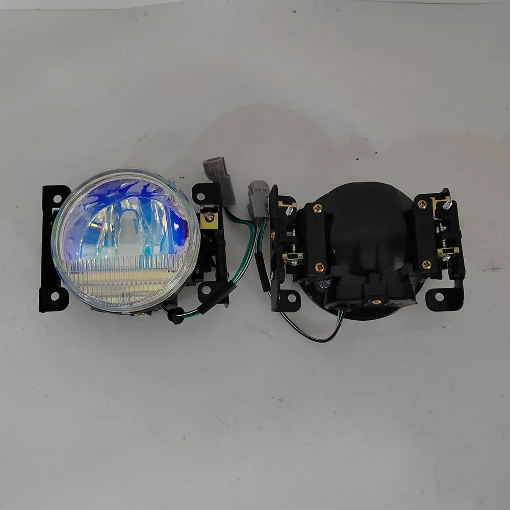 

Комплект из 2 противотуманных фар для Toyota Mark GX110 2001, Prado FJ90 1995, Liceate CM31, передние бамперные фонари
