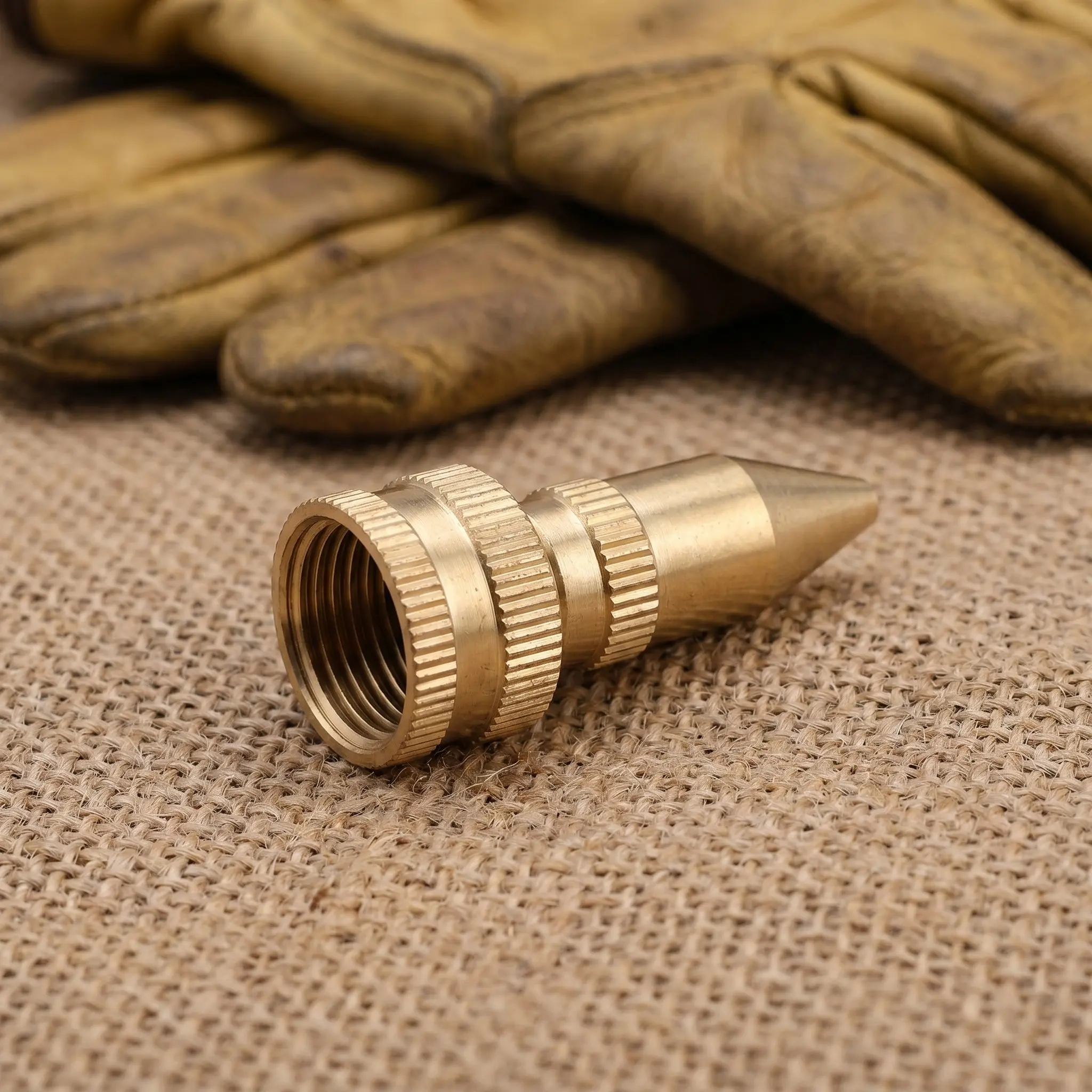 2Pcs Brass Adjustable Garden Sprayer Nozzle Replacement Spray Tip for Pump Sprayer Repair Corrosion Resistant Ergonomic Metal view 5