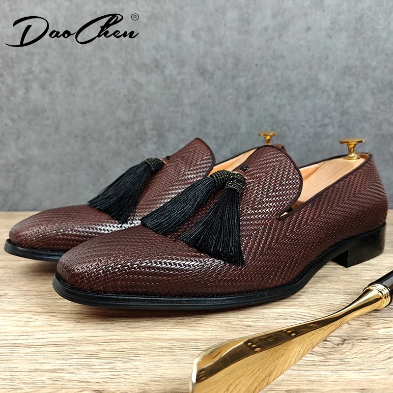 Luxury Brand Men Leather Shoes Weave Black Brown Tassel Loafers Slip On Mens Dress Shoes Wedding Banquet Party Men Casual Shoes