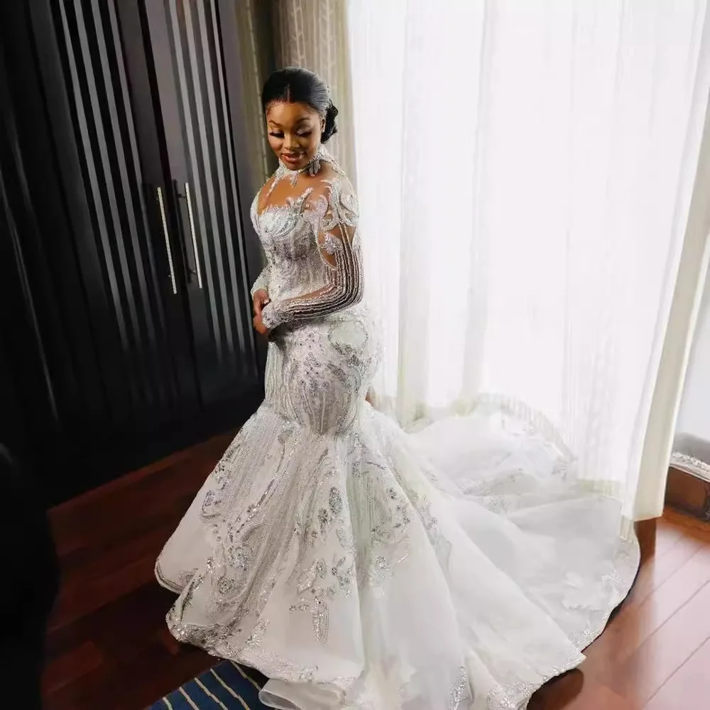 Maßgeschneidertes Luxus-Brautkleid in Übergröße im Meerjungfrauenstil mit Applikationen, Pailletten und Perlenstickerei, Hochzeitskleid 2026 mit langen Ärmeln, Vestido De Noiva – Detail 5