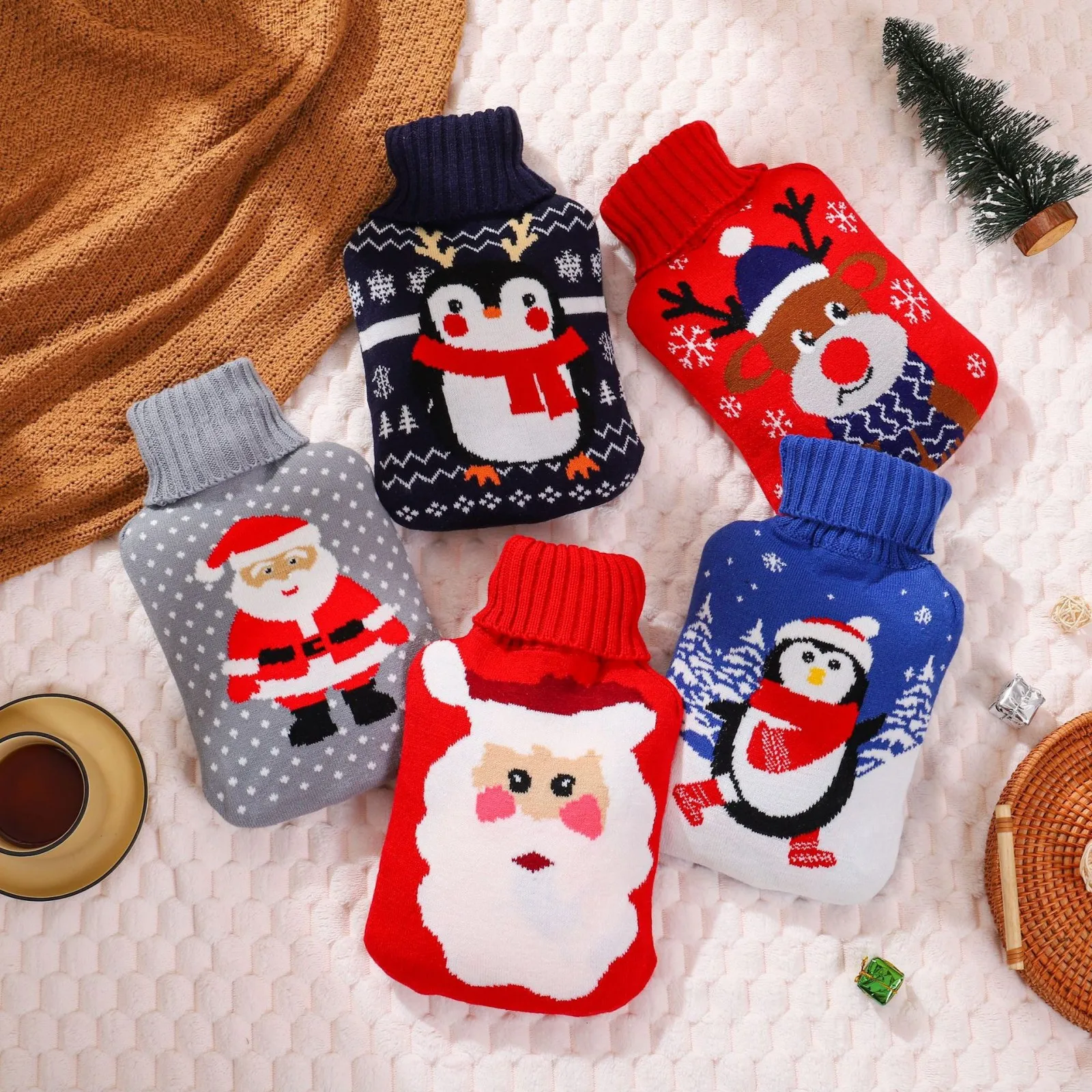 

Cartoon Warm Hot Water Bag Christmas Knitted Thick Hand Warmer Winter Cold Protection Products Christmas Pattern Navidad