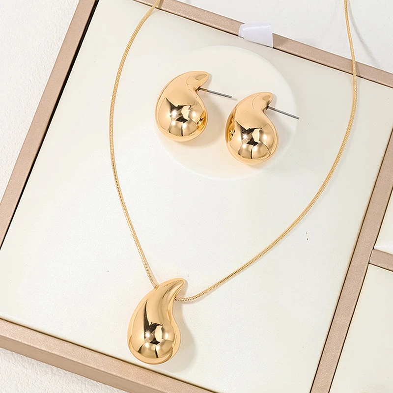 2PCS Jewelry Set With Earrings Necklace Gold-color Water Drop Shape Simple and Generous Show Temperament for OL Women