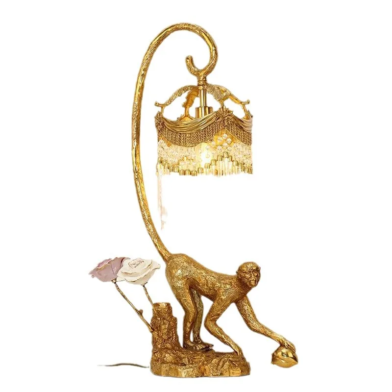 

All-copper table lamp European-style villa classical living room table lamp bedroom