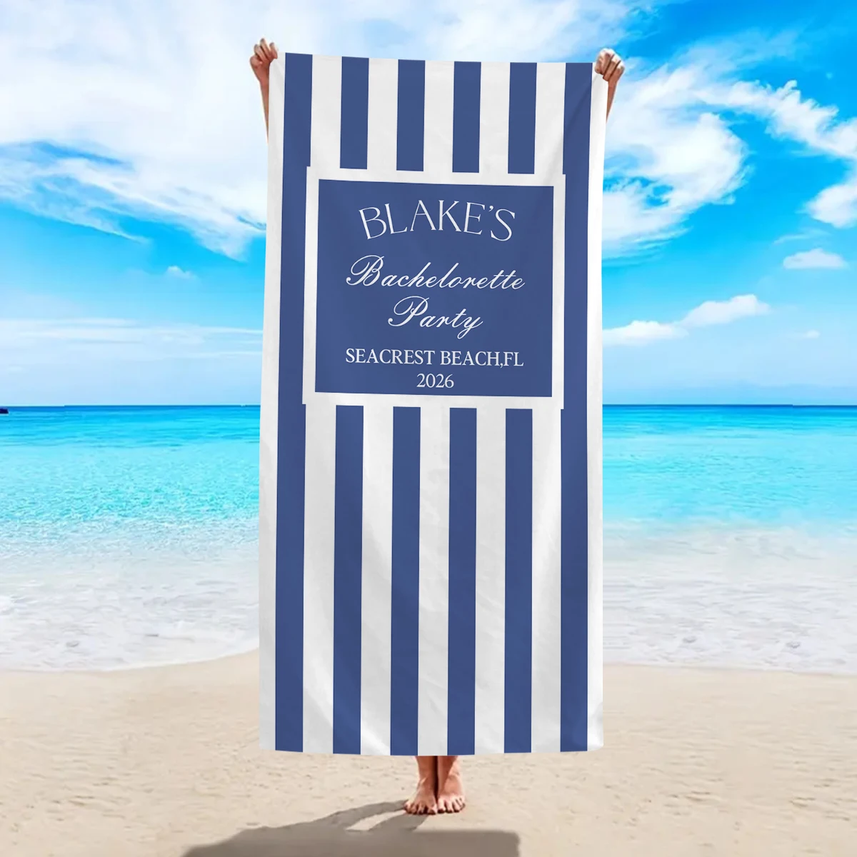 1 Stück personalisierbares gestreiftes Strandtuch, mit individueller Namensanpassung, schnelltrocknend und saugfähig.