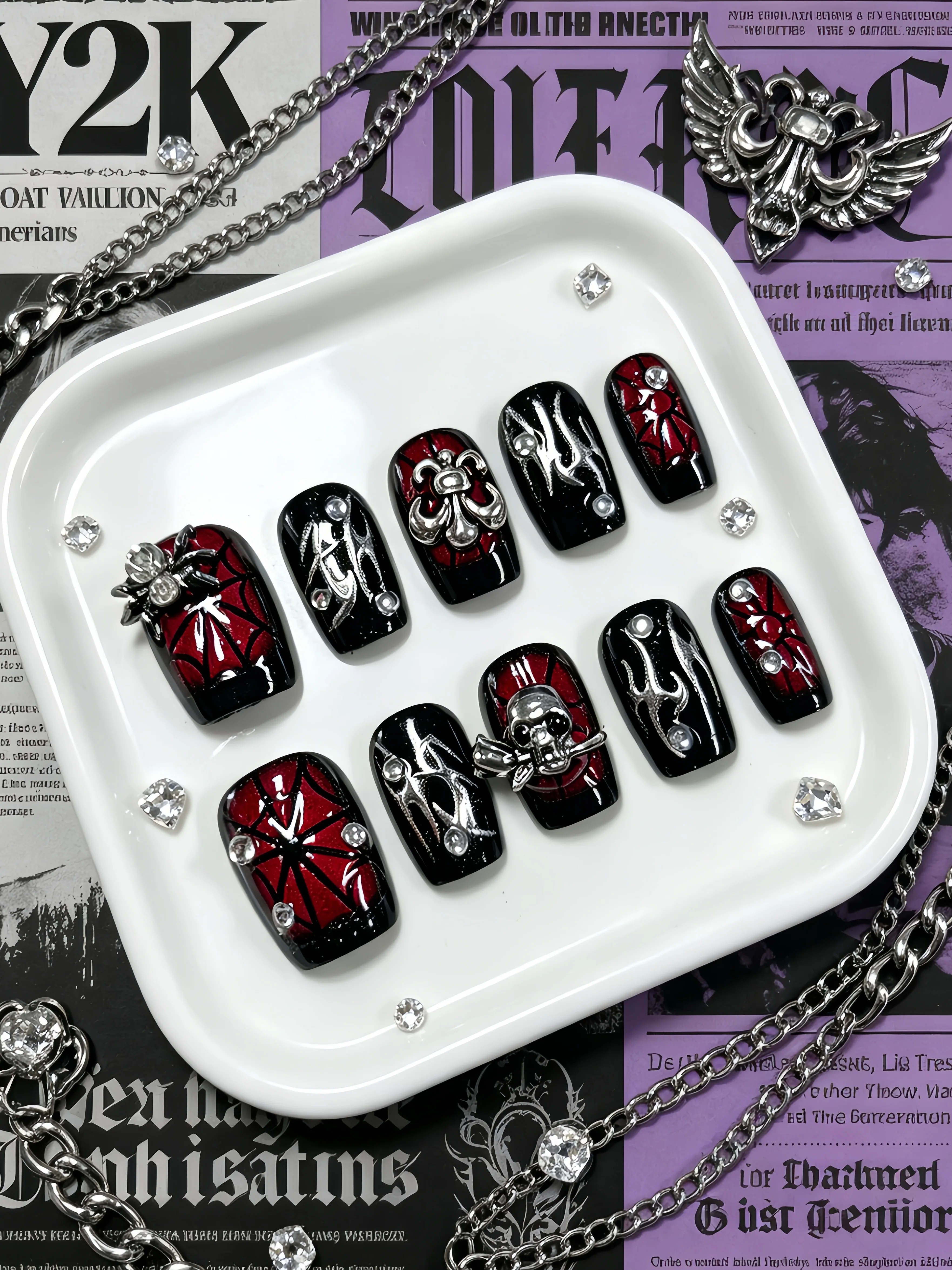 10 Short Square Nails, with Black and Red as the Main Colors, Decorated with Metal Accessories Like Crosses and Spiders, Y2K Gothic Style Press-On Nails, Suitable for Barbing, Music Festivals, Daily Outings, and for Those Who Love Niche and Unique Fashion Styles. Nail Tips for Fashion Enthusiasts, Includes One Jelly Glue and One Nail File