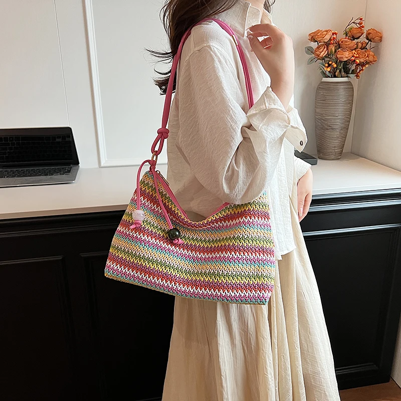 

Contrast Knitted Bag for Women's Fashion Versatile Underarm Bag 2024 Summer New Small and Simple Casual Shoulder Women's Bag