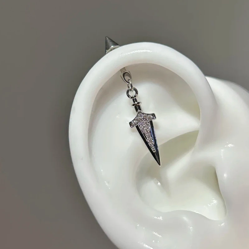 1 قطعة قلادة السيف العصرية الأذن العظام مسمار الفولاذ المقاوم للصدأ أقراط للنساء الجسم ثقب الملحقات