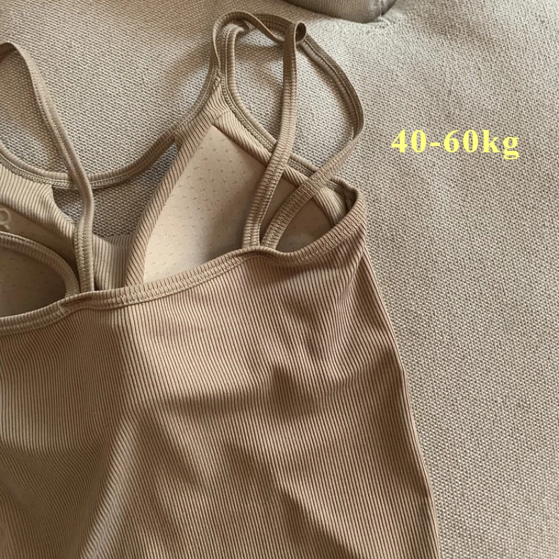 سترات صيفية بدون أكمام للنساء للجري رياضية كاجوال مع وسادة صدر ملابس داخلية عصرية قابلة للتنفس وأرق ومثيرة سترة قصيرة