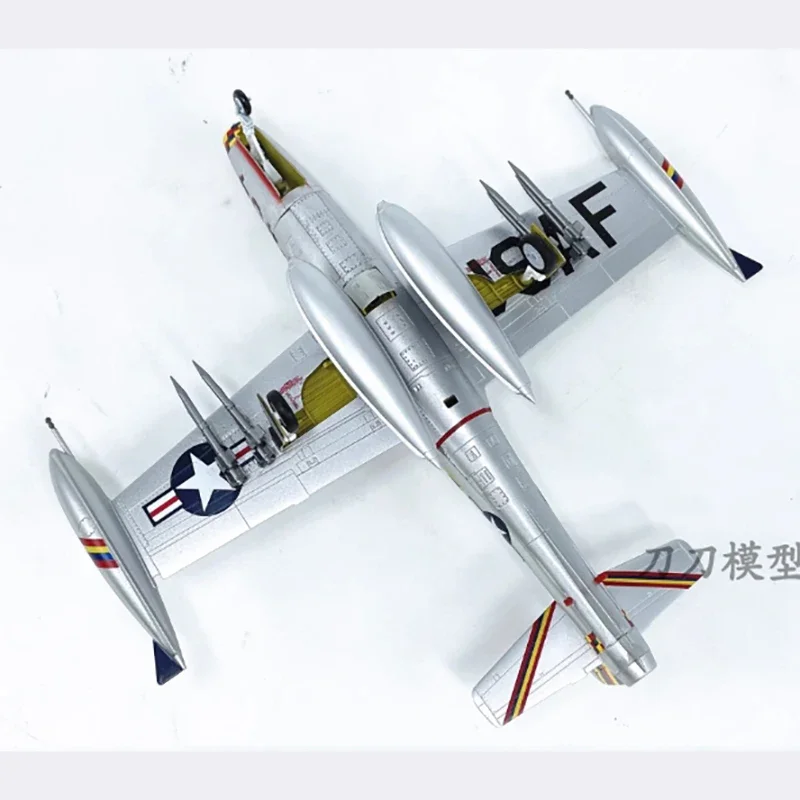 1:72 Scale F-84G warplane Plastic simulation aircraft finished model Static decorations Souvenir gifts for adult boy