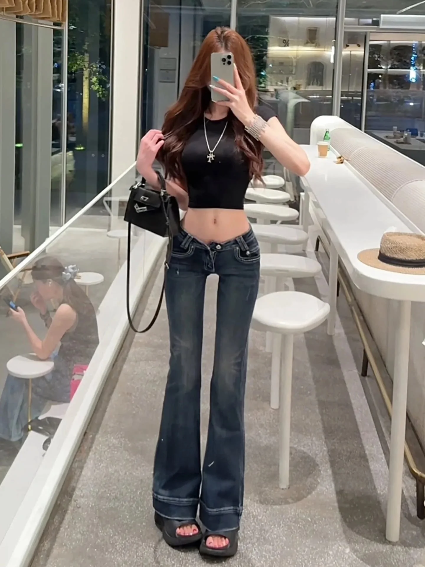 

Low Waist Bell Bottom Embroidered Stretchy Slimming Jeans Women's Design Sense Long Pants Cotton Elastic Denim Spring Season