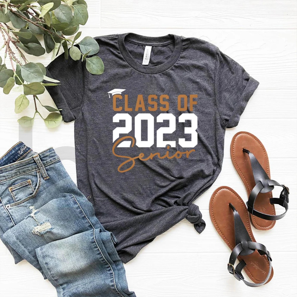 Senior T-Shirt Klasse von Senior Shirts Abschluss T-Shirts High School Shirt Universität Grafik T-Shirts Unisex Casual Tops