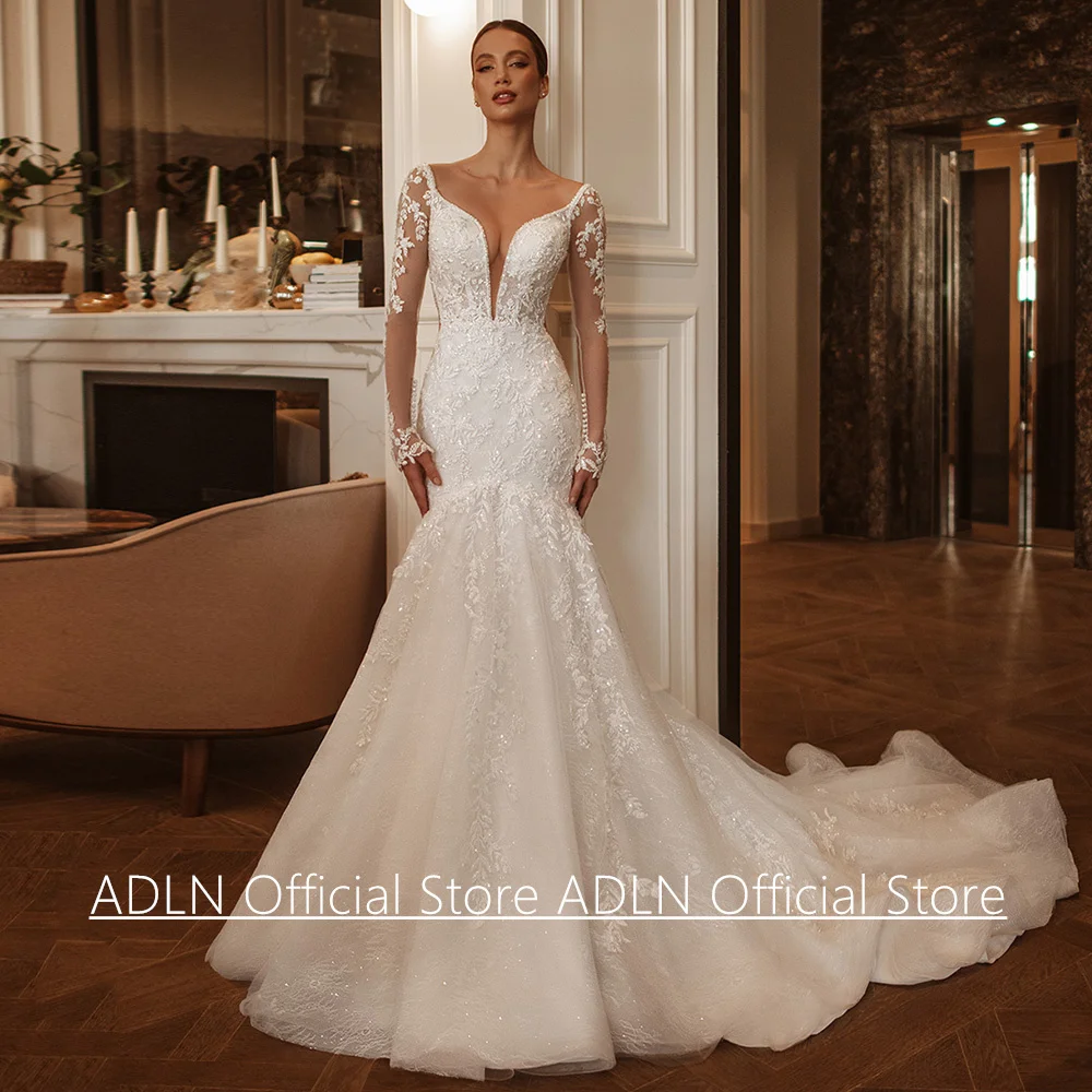 Glitter Mermaid Wedding Dress Customized Sexy V Neck Illusion Full Sleeves Sequined Applique Court Train Corset Bridal Gown