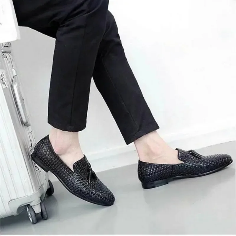 Men Weave Driving Moccasins Comfortable Slip on Loafer Shoes Men Casual shoes Leather Loafers Office Shoes big size 7yu89