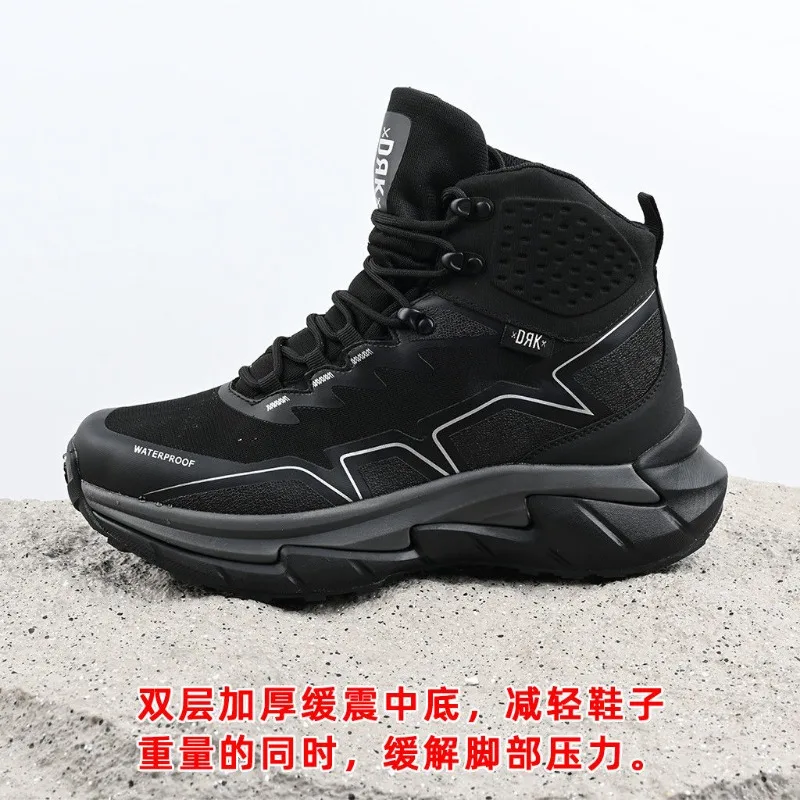 

Original Brand Anti Slip Mountain Climbing Footwear Top Quality Wearable Trekking Sneaker Designer Desert Windproof Boot 41-46