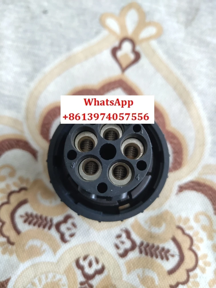 

SUN2000-28KTL-C1 inverter 5-core AC output terminal connector brand new original stock