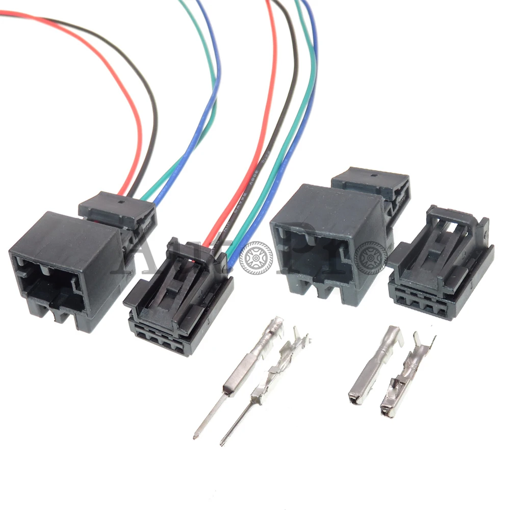 1 Set 4 Hole 8K0973754 8K0972994 1670988-1 AC Assembly Lamp Plastic Housing Cable Harness Socket Car Central Locking Connector