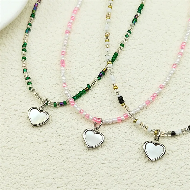 

Smooth Surface Love Heart Shaped Pendant Necklace for Women Girls Stainless Steel Fashion Wedding Glass Beads Chain Jewelry Gift