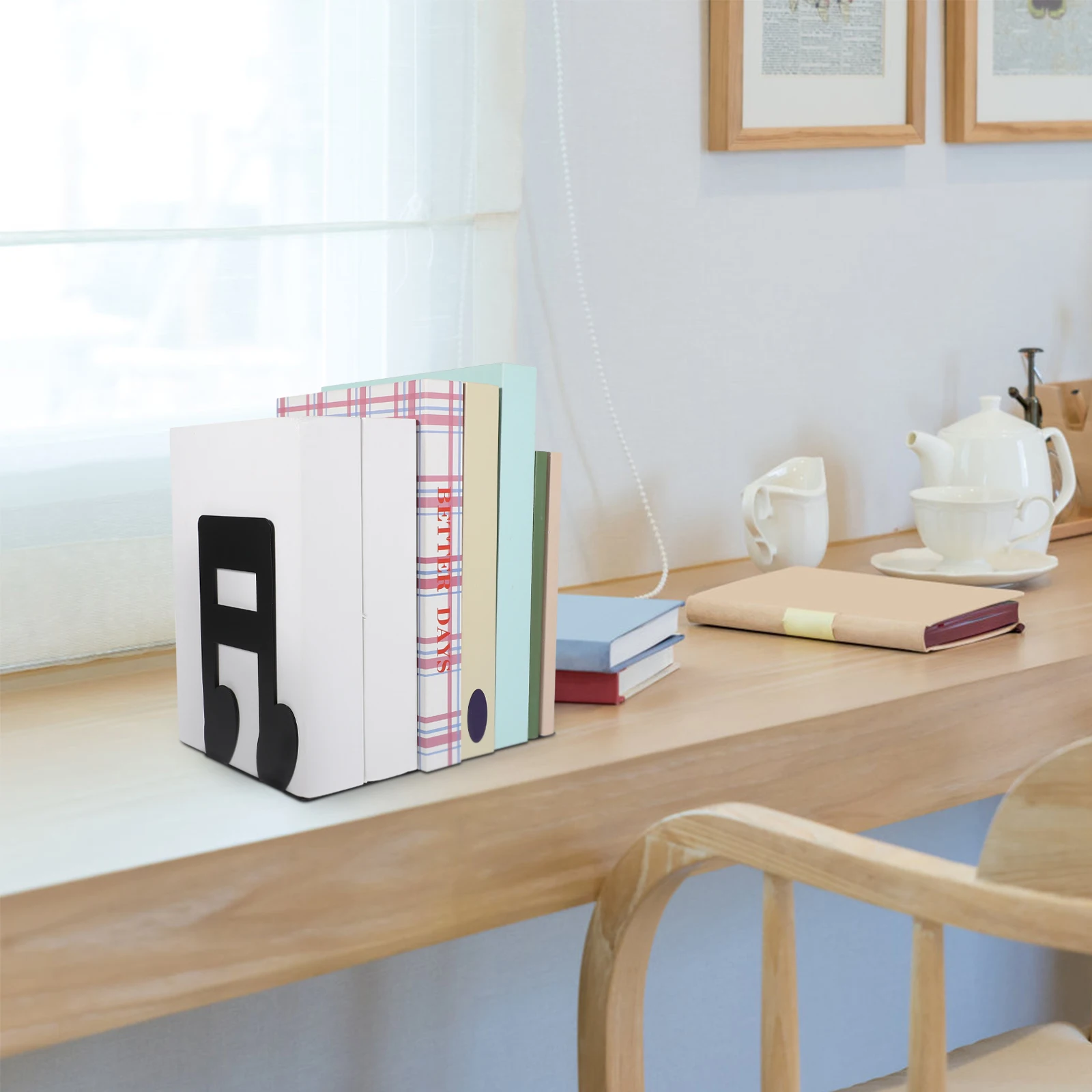

1 Pair Iron Bookend Musical Note Shaped Decorative Multi-Function Stand For Study Room Office Living Room Magazine Organizer