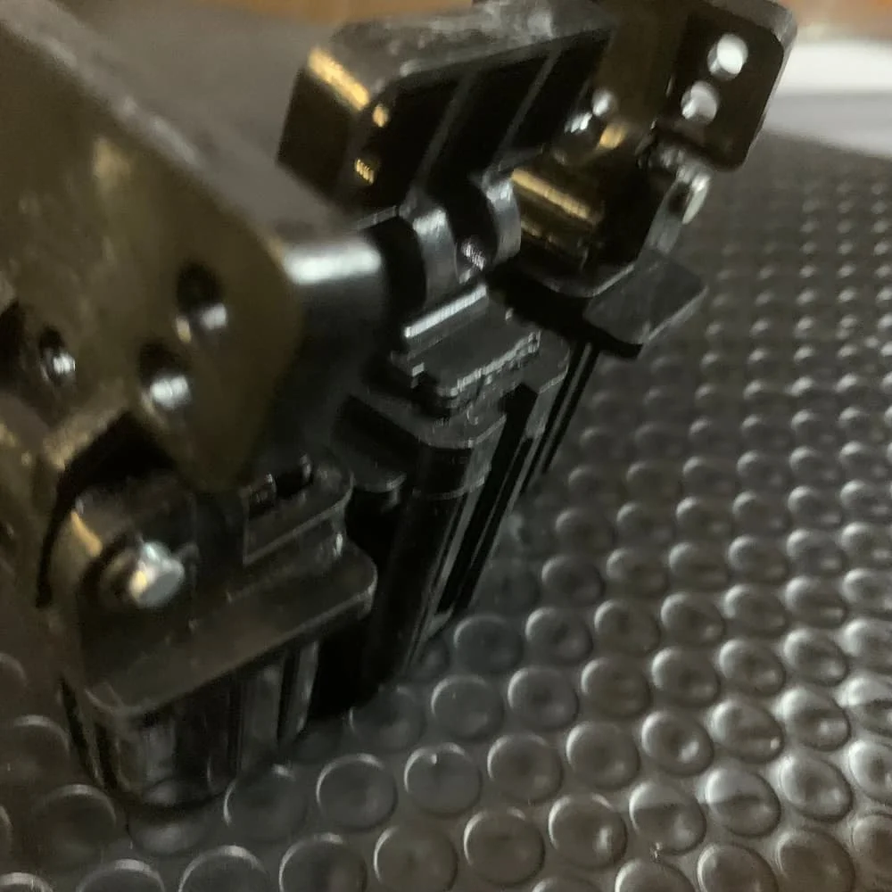 

2 шарнира ADF CF288-60030 CF288-60027 в сборе для HP LaserJet Pro 400 MFP M425dn M425dw M425 M401 M521dn M521 M476 M570 425