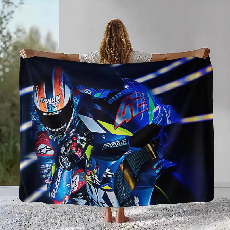 Vintage S-Suzuki Racing Car Soft Flannel Throw Blanket,Cozy Blanket for Bed,Sofa,Living Room,Picnic,Camping,Home Decor Moto