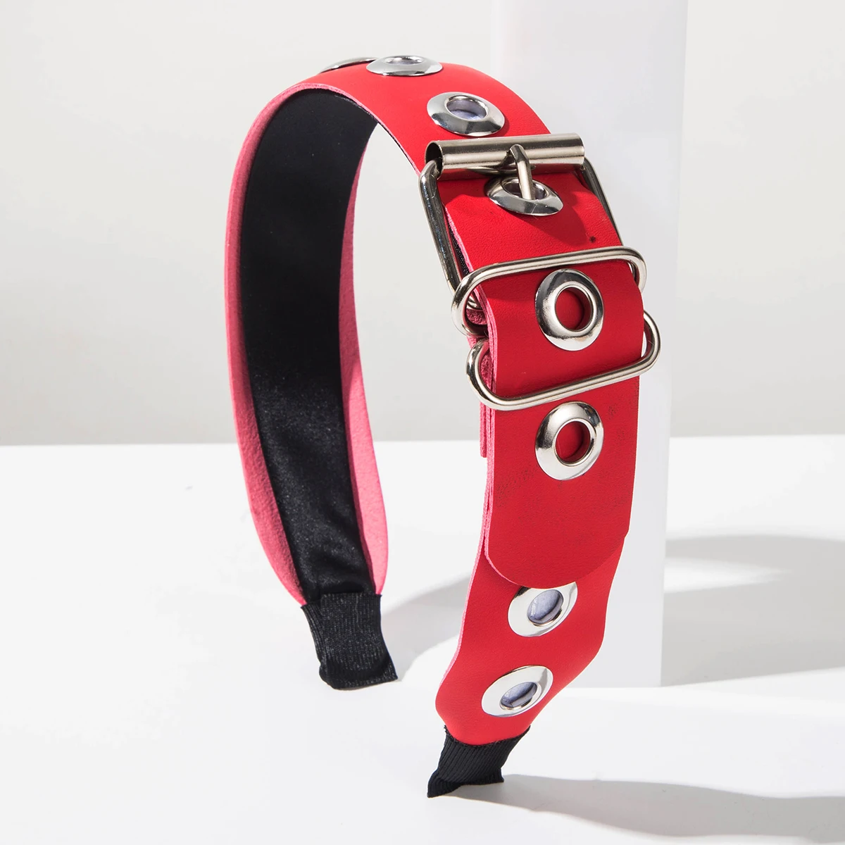 New PU Flat Buckle Belt, Metal Eyelets, Wide Edge Headband, Fashionable And High-End Hair Accessories