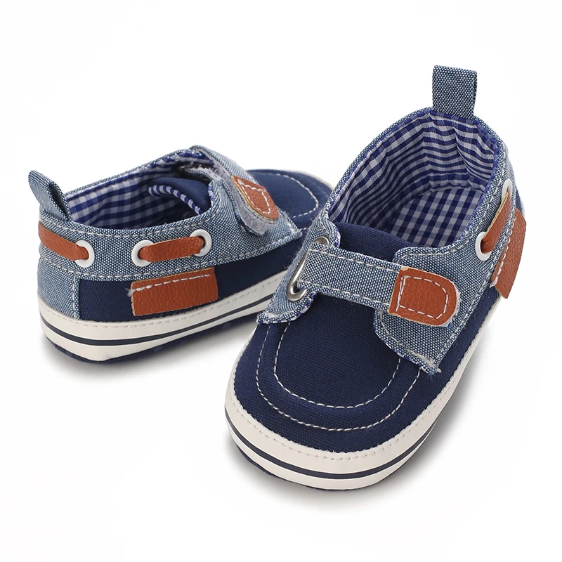 Cute casual cloth shoes in spring and autumn, comfortable soft soled baby walking shoes suitable for 0-18 months old