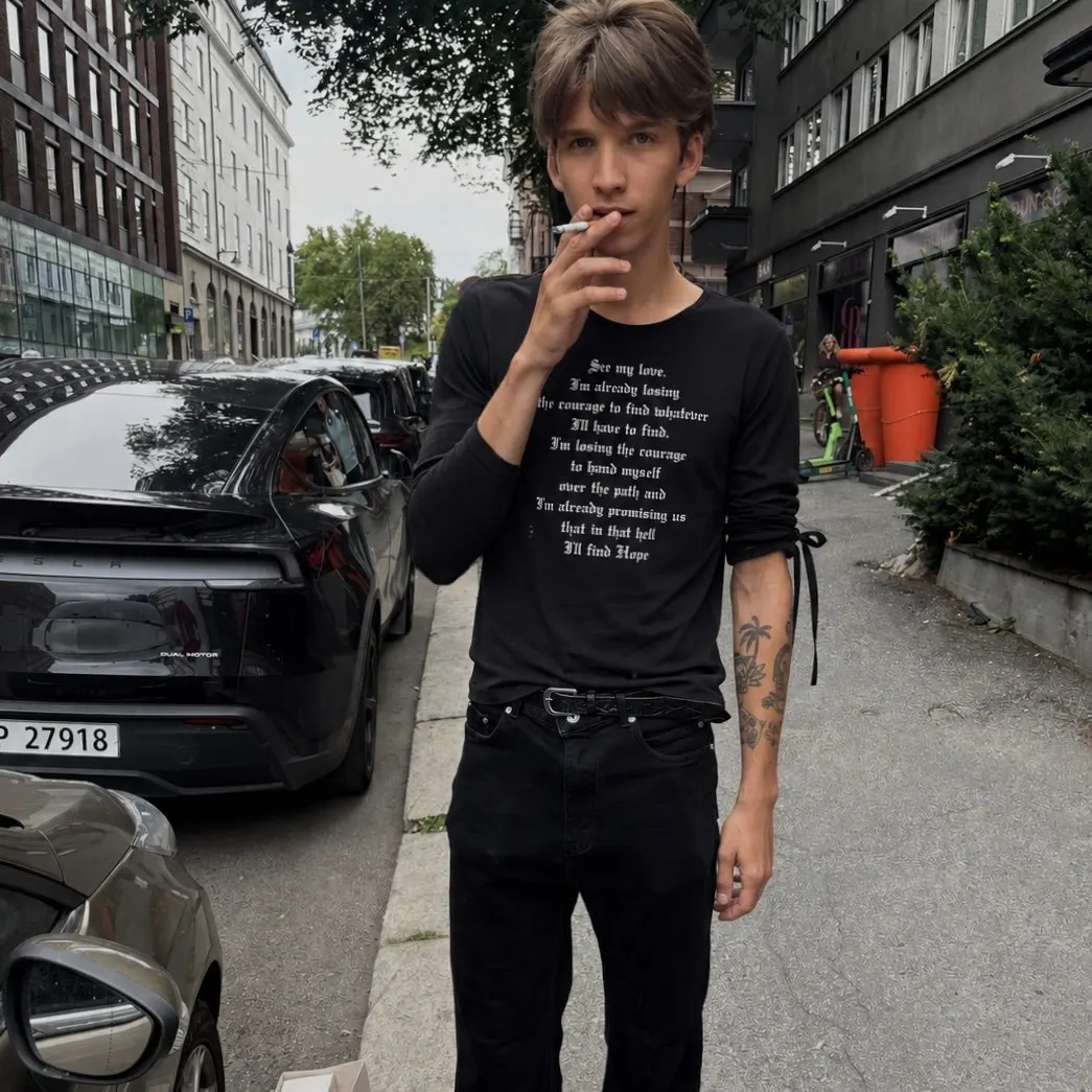 Dark Avant‑Garde Ann Black 