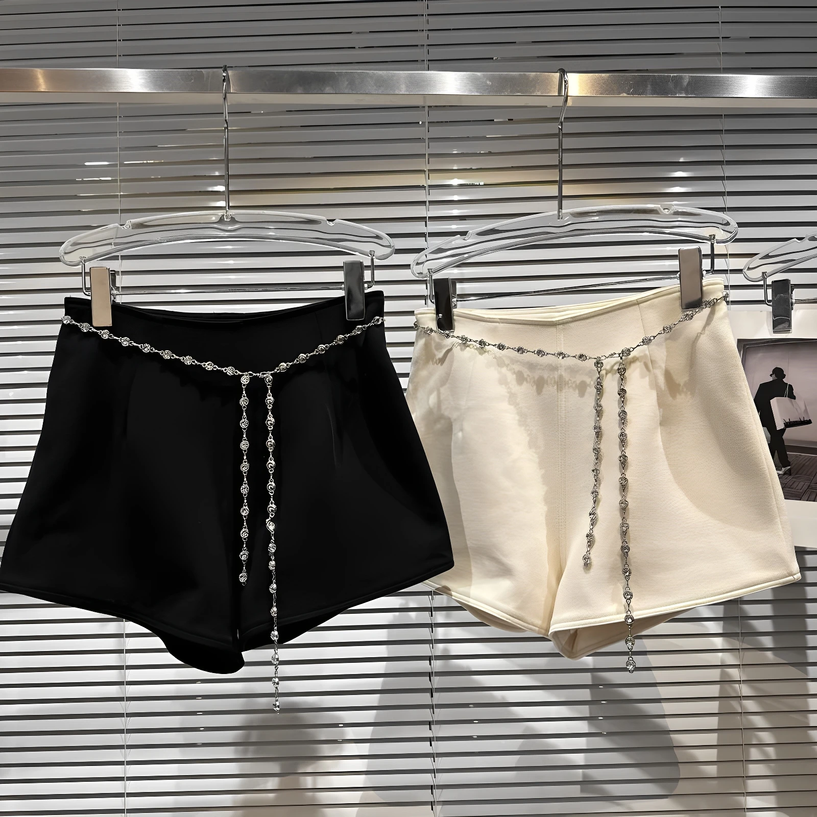  Winter New Sle Tee-Quarter Length Tweed orts for Women with Chain Diamond Waist Belt Ele Lady Pants