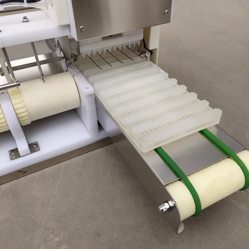 Pneumatische Kebab Spies Machine Automatische Lamsvlees Spies Machine Spies Threading Machine