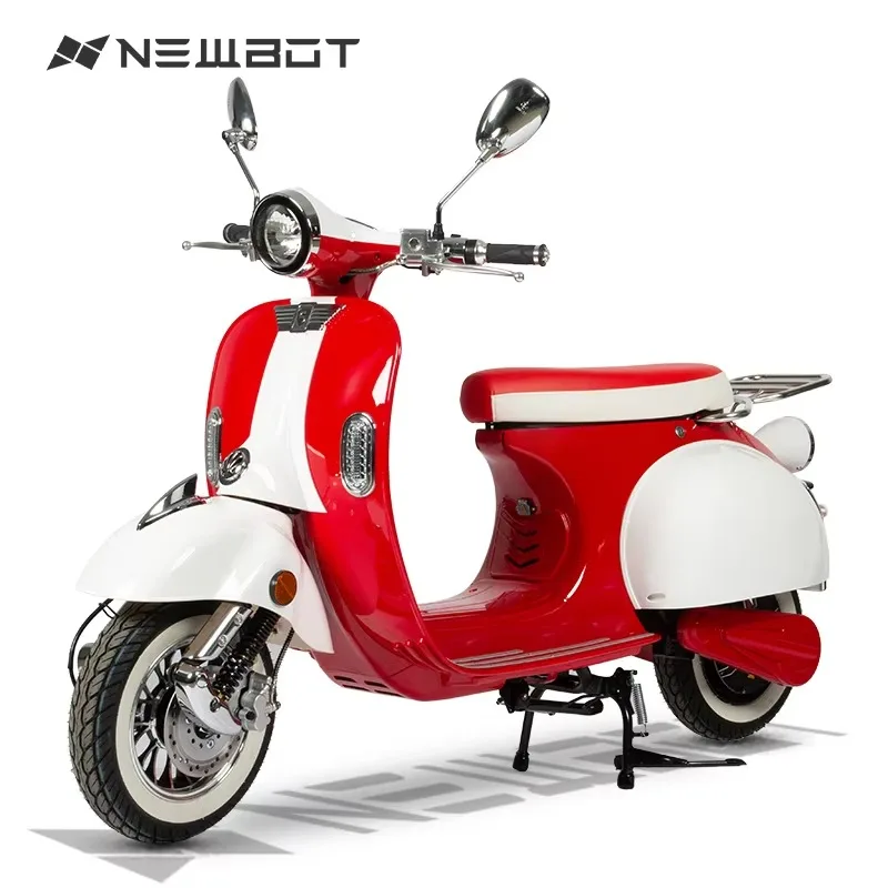 

2025 Newest EEC COC European Retro Classic Elektroroller 3000W Motor 65km/h Max Speed 2 Wheel Electric Scooter
